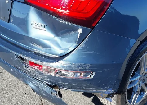 2017 Audi Q5 2.0T Premium z USA, uszkodzony, nr VIN WA1L2AFP4HA094207